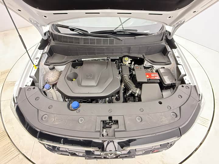 Changan CS35 PLUS 2023 1.4 T DCTLuxury — фото 8