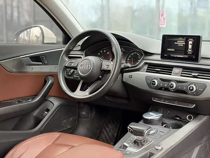 Audi A4L 2019 40 TFSI VI — фото 20
