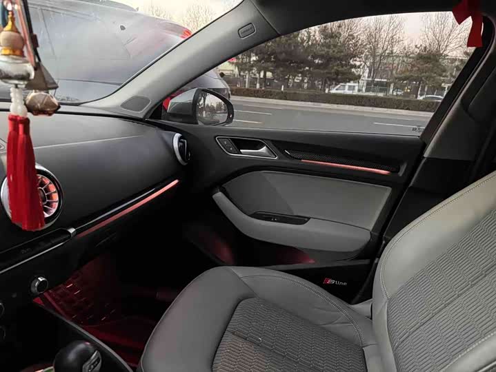 Audi A3 2020 Limousine 35 TFSI V — фото 9