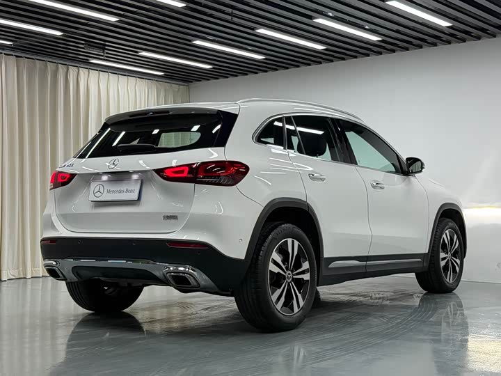 Mercedes-Benz GLA 2020 GLA 200 — фото 14