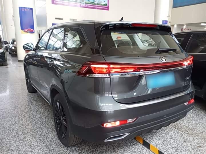 Changan CS75 2026 PRO 1.5 T DCT 7 — фото 5