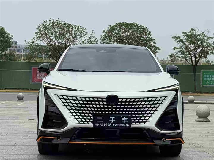 Changan UNI-T 2022 1.5 T Premium — фото 2