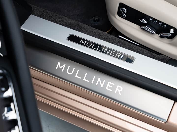 Bentley Flying Spur — фото 19