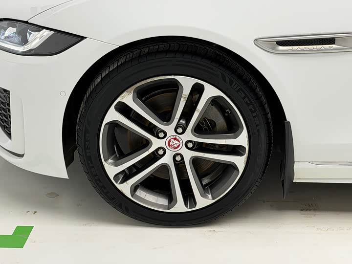 Jaguar XEL 2020 2.0 T 200 PS R-DYNAMIC S — фото 8