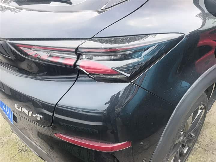 Changan UNI-T 2020 1.5 T Flagship — фото 24