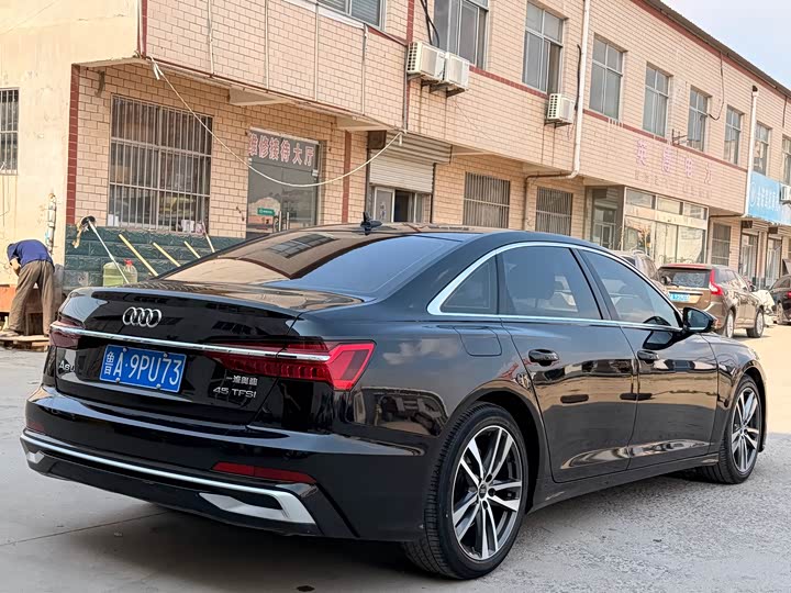 Audi A6L 2023 40 TFSI — фото 6