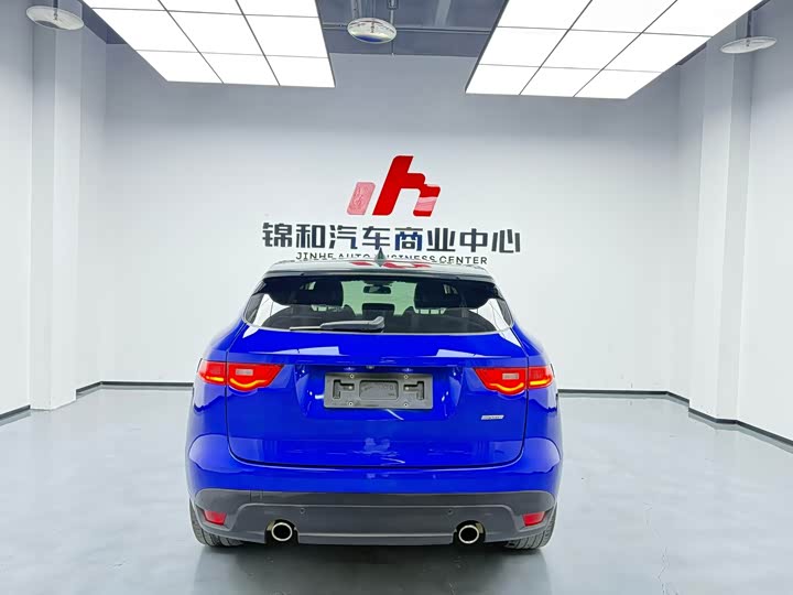 Jaguar F-PACE 2018 2.0 T 4 WDR-Sport — фото 9