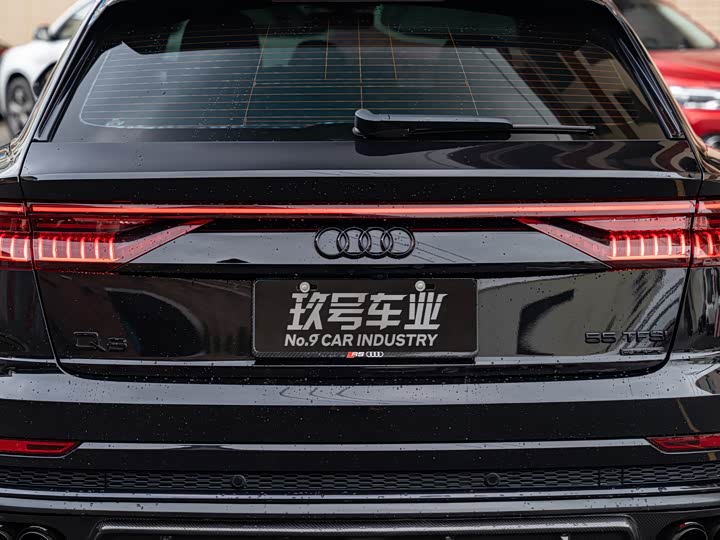 Audi Q8 2021 55 TFSI — фото 7