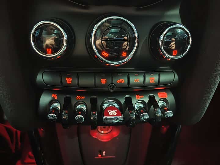 MINI Hatch — фото 13