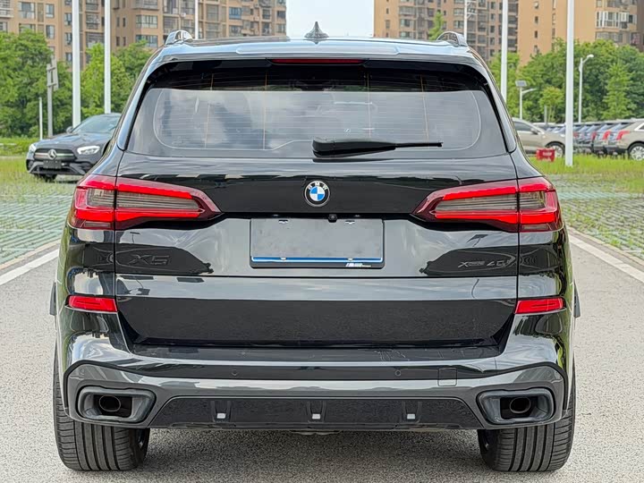 BMW X5 2022 x Drive 40i M — фото 4