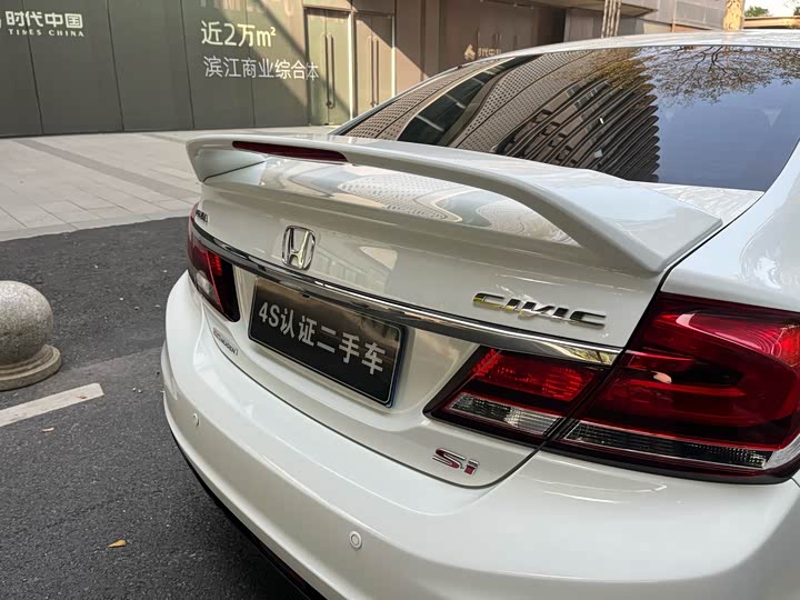 Honda Civic — фото 13