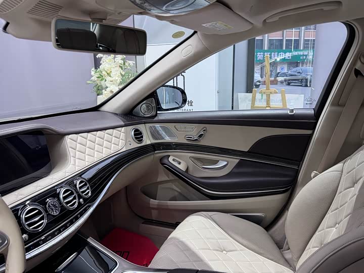 Maybach S-Class 2020 S 680 — фото 16