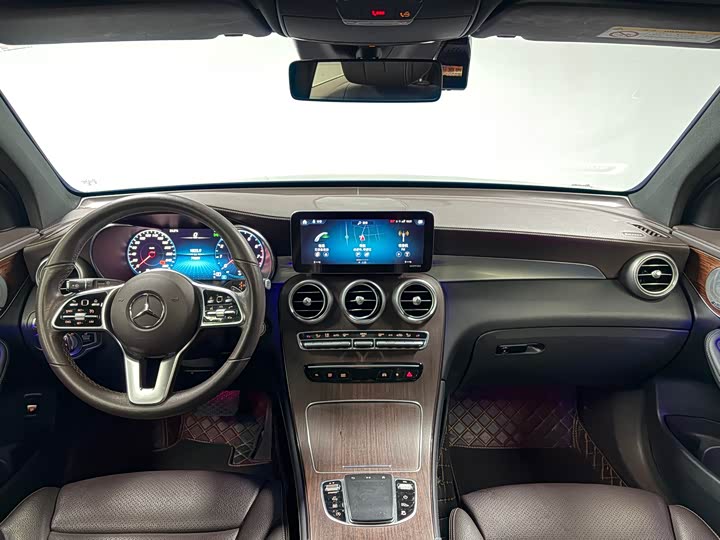 Mercedes-Benz GLC 2021 GLC 300 L 4 MATIC — фото 7