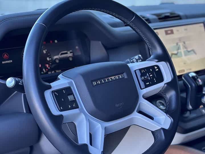 Land Rover Defender — фото 7