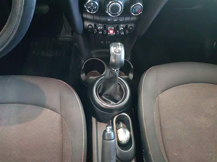 MINI Hatch — фото 11