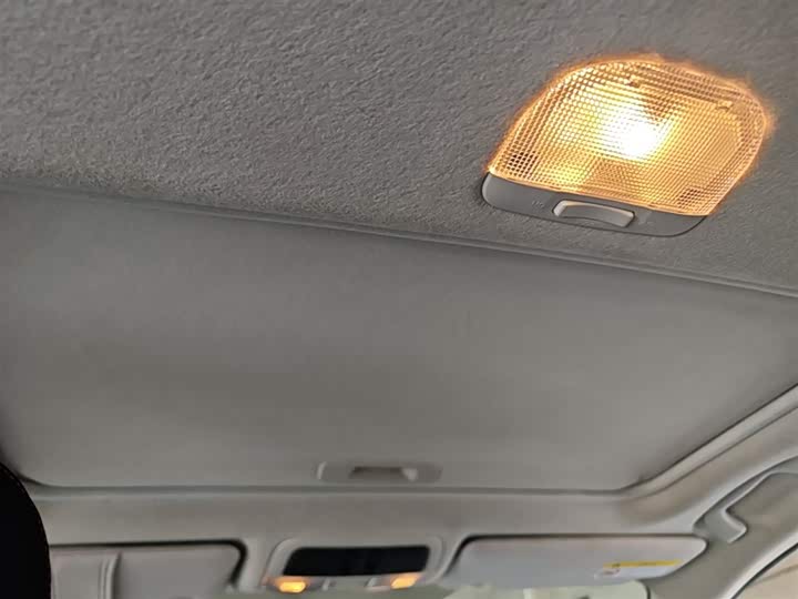 Subaru XV 2016 2.0i — фото 18