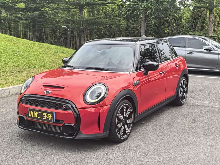 MINI Hatch — фото 1