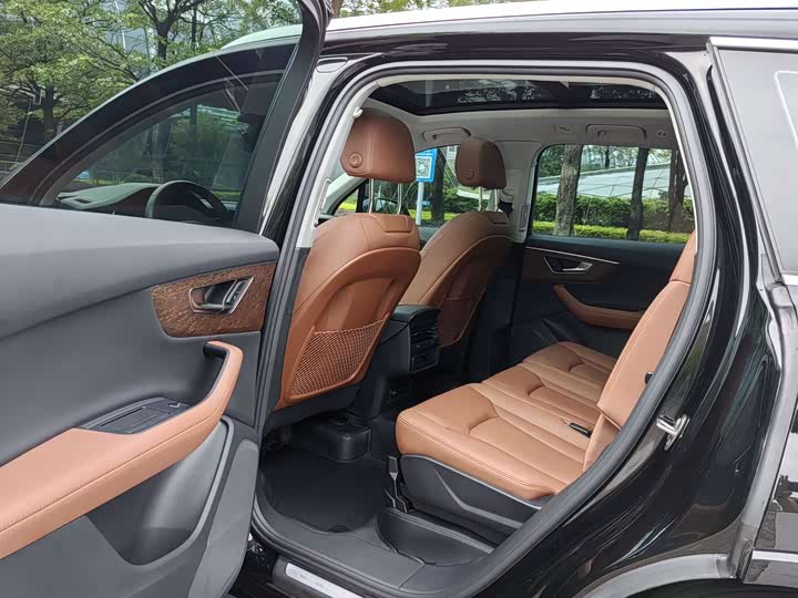 Audi Q7 2024 45 TFSI quattro S line Sport — фото 17
