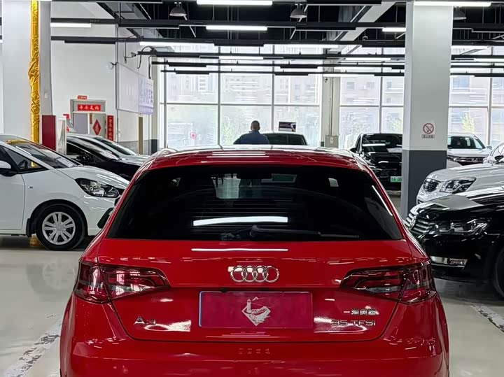 Audi A3 2016 Sportback 35 TFSI — фото 8