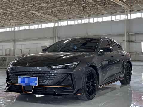 Changan UNI-V 2022 1.5 T — фото 15