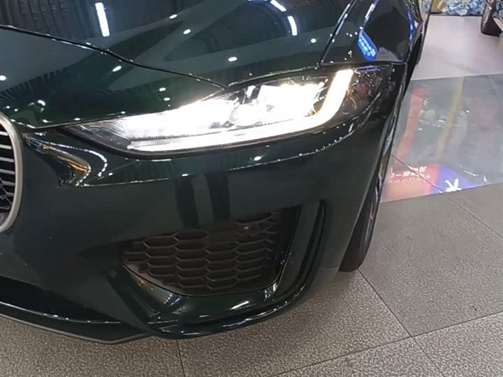 Jaguar XEL 2021 2.0 T 250 PS R-DYNAMIC S — фото 24
