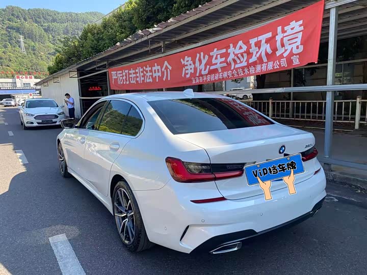 BMW 3 Series 320Li M спортпакет — фото 8