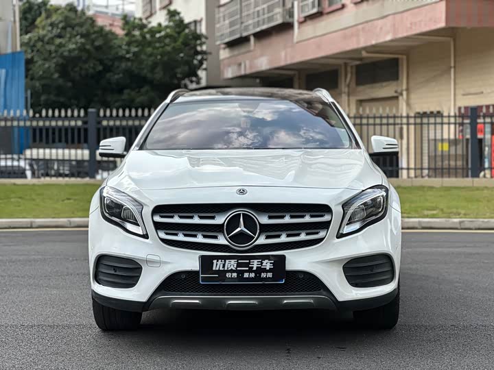 Mercedes-Benz GLA 2019 GLA 200 — фото 2