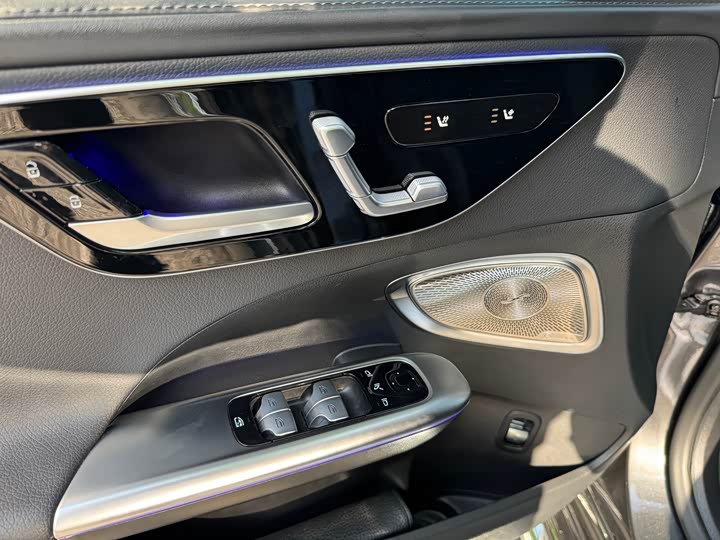 Mercedes-Benz C-Class 2025 C 260 L — фото 8