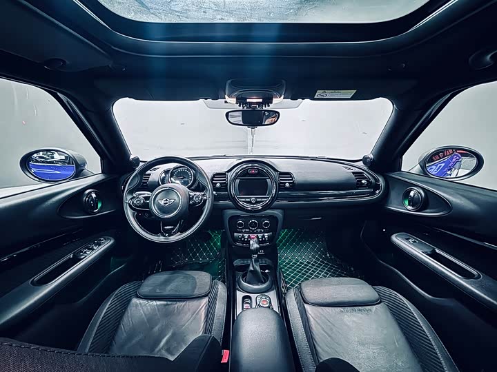 MINI Clubman — фото 11