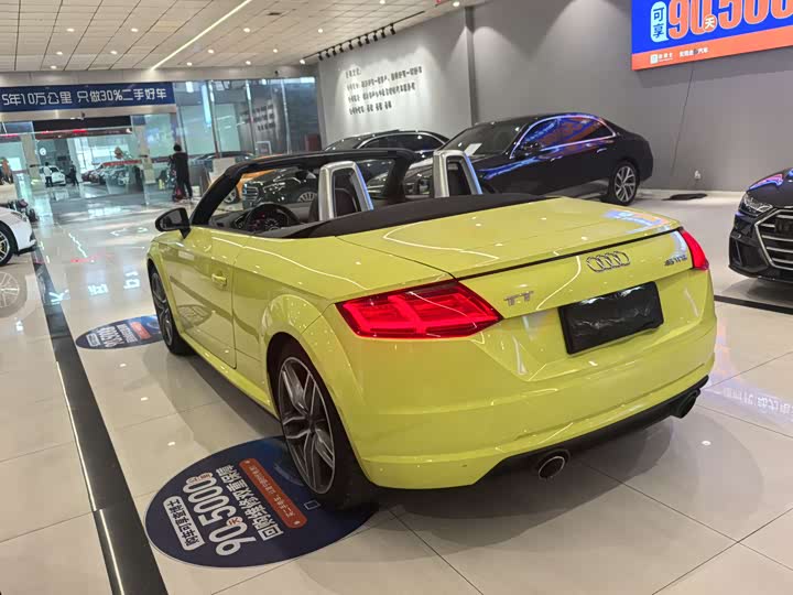 Audi TT 2015 TT Roadster 45 TFSI — фото 4