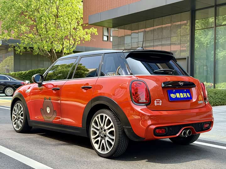 MINI Hatch — фото 14