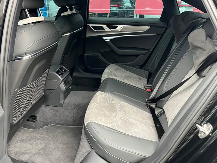 Audi A6L 2023 40 TFSI — фото 11