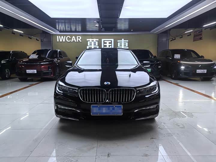 BMW 7 Series 730Li продвинутая — фото 2