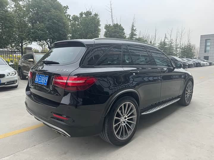 Mercedes-Benz GLC 2017 AMG GLC 43 4 MATIC — фото 7