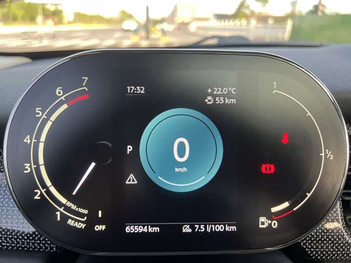 MINI Hatch — фото 14