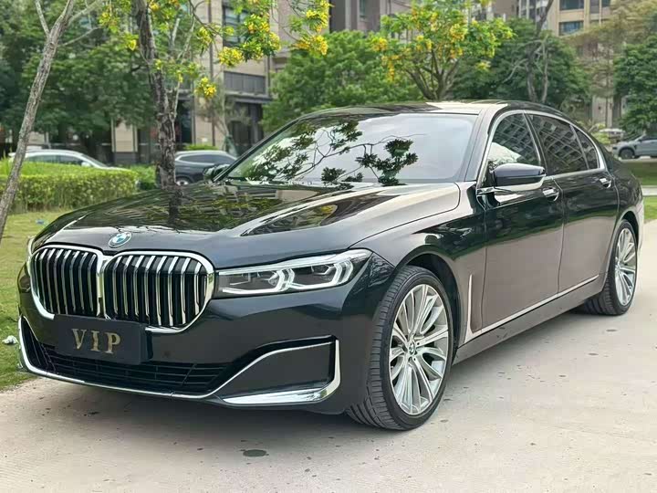 BMW 7-Series 2019 740 Li Leading — фото 1