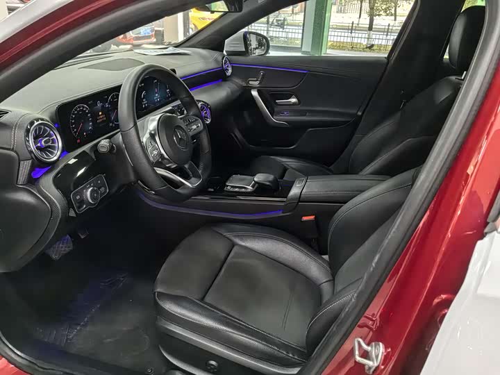 Mercedes-Benz A-Class 2021 A 200 L — фото 8