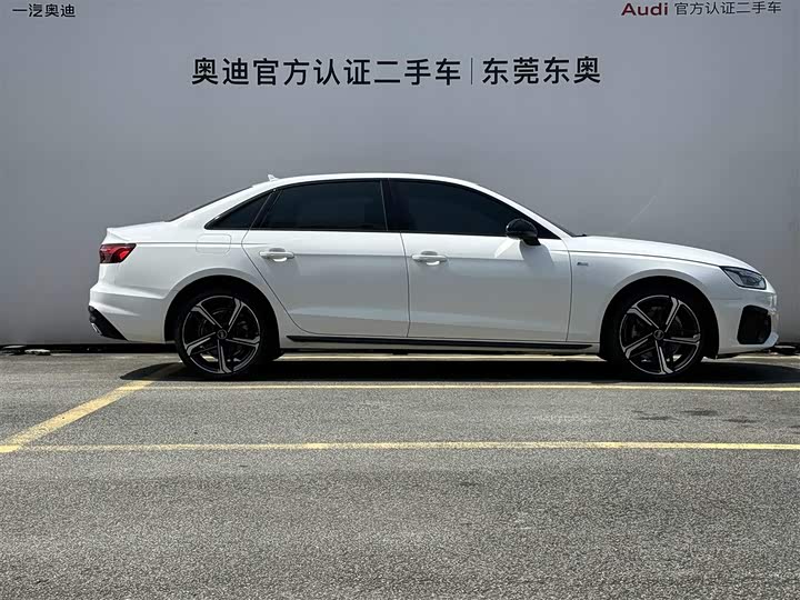 Audi A4L 2024 40 TFSI — фото 3