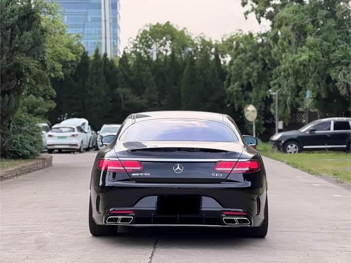 Mercedes-Benz S-Class AMG 2015 AMG S 63 4 MATIC Coupe — фото 5