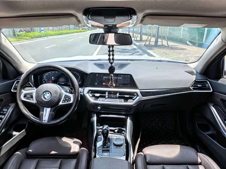 BMW 3 Series 320Li M спортпакет — фото 5