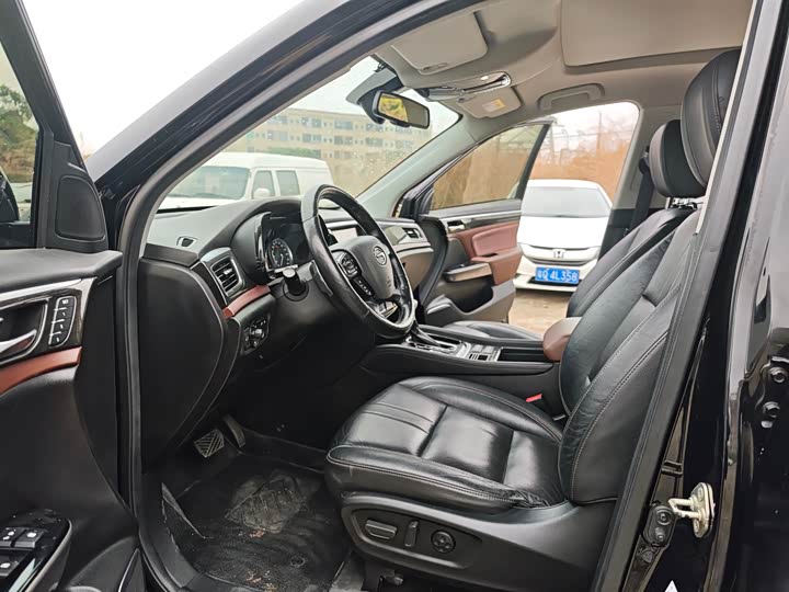 Trumpchi GS8 2017 320 T 2 WD ( ) — фото 8