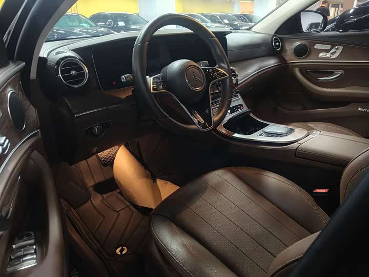 Mercedes-Benz E-Class E 300 L стиль — фото 4