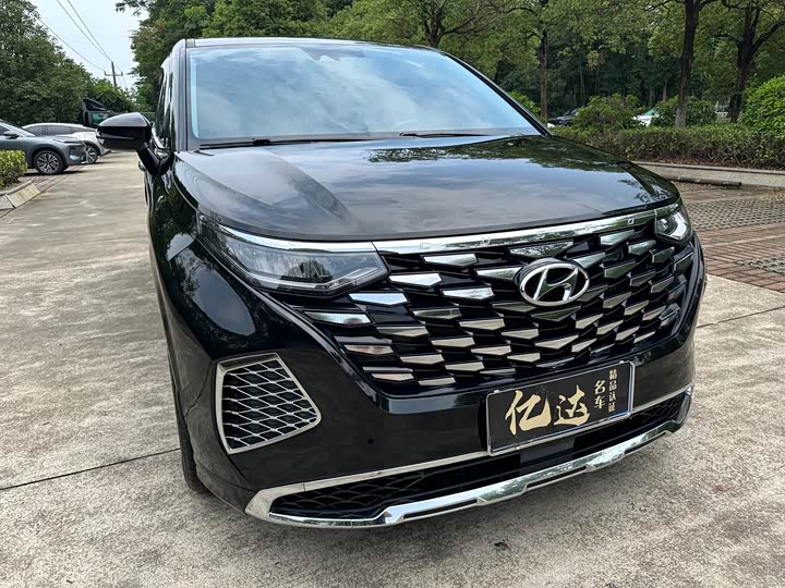 Hyundai Custin — фото 9