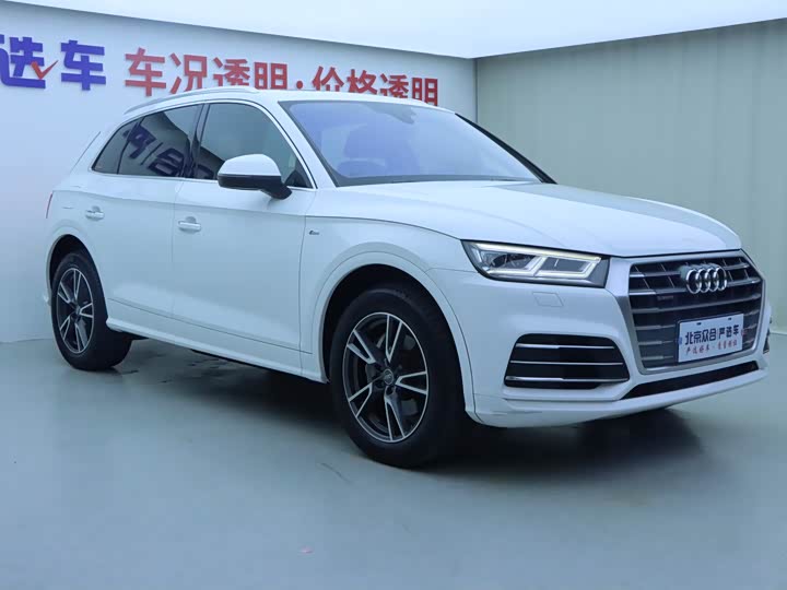 Audi Q5L 2018 40 TFSI V — фото 2