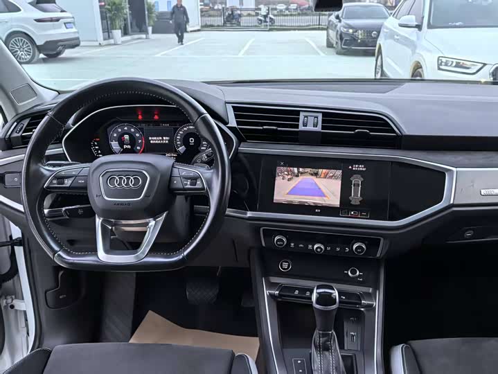Audi Q3 2021 35 TFSI — фото 4