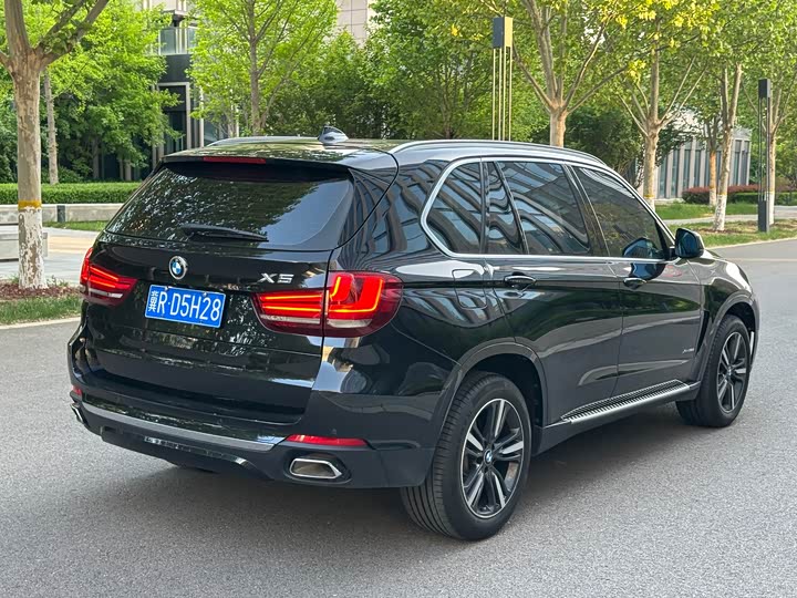 BMW X5 2017 x Drive 35i — фото 4