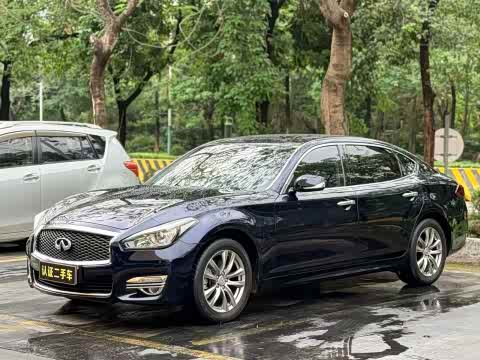 Infiniti Q70 2019 Q 70 L 2.0 T — фото 10