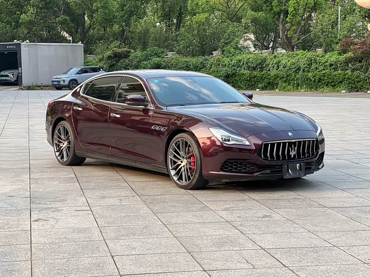 Maserati Quattroporte — фото 3