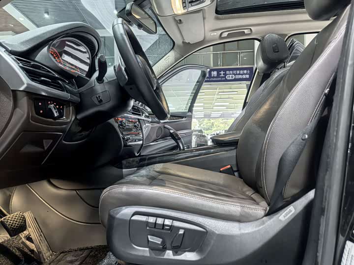 BMW X5 2015 x Drive 35i — фото 11