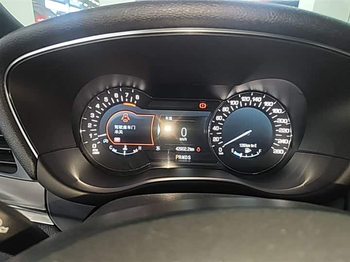 Lincoln MKC 2019 2.0 T 2 WD VI — фото 12